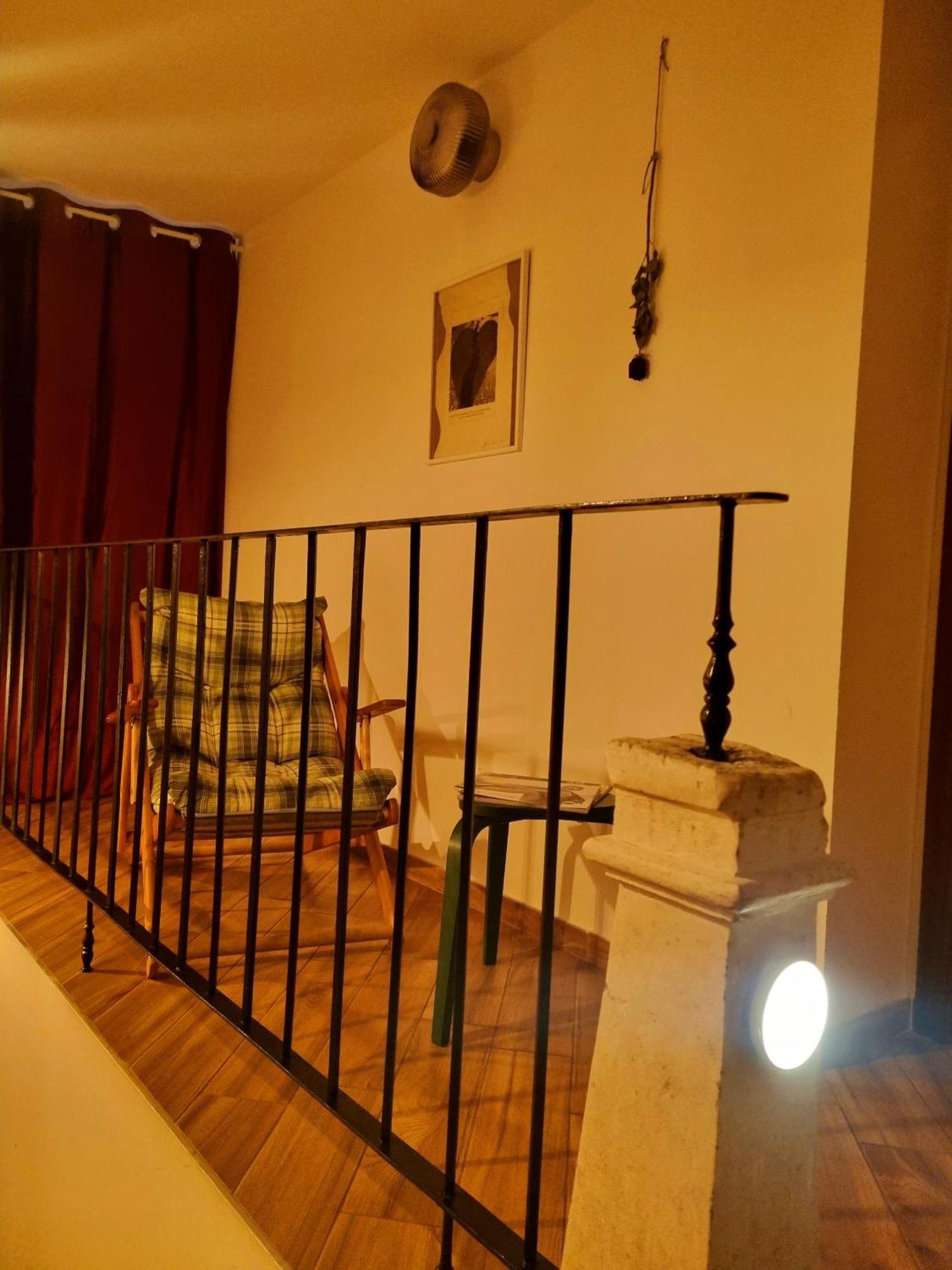 Civico16 Appartamento L'Aquila Bagian luar foto
